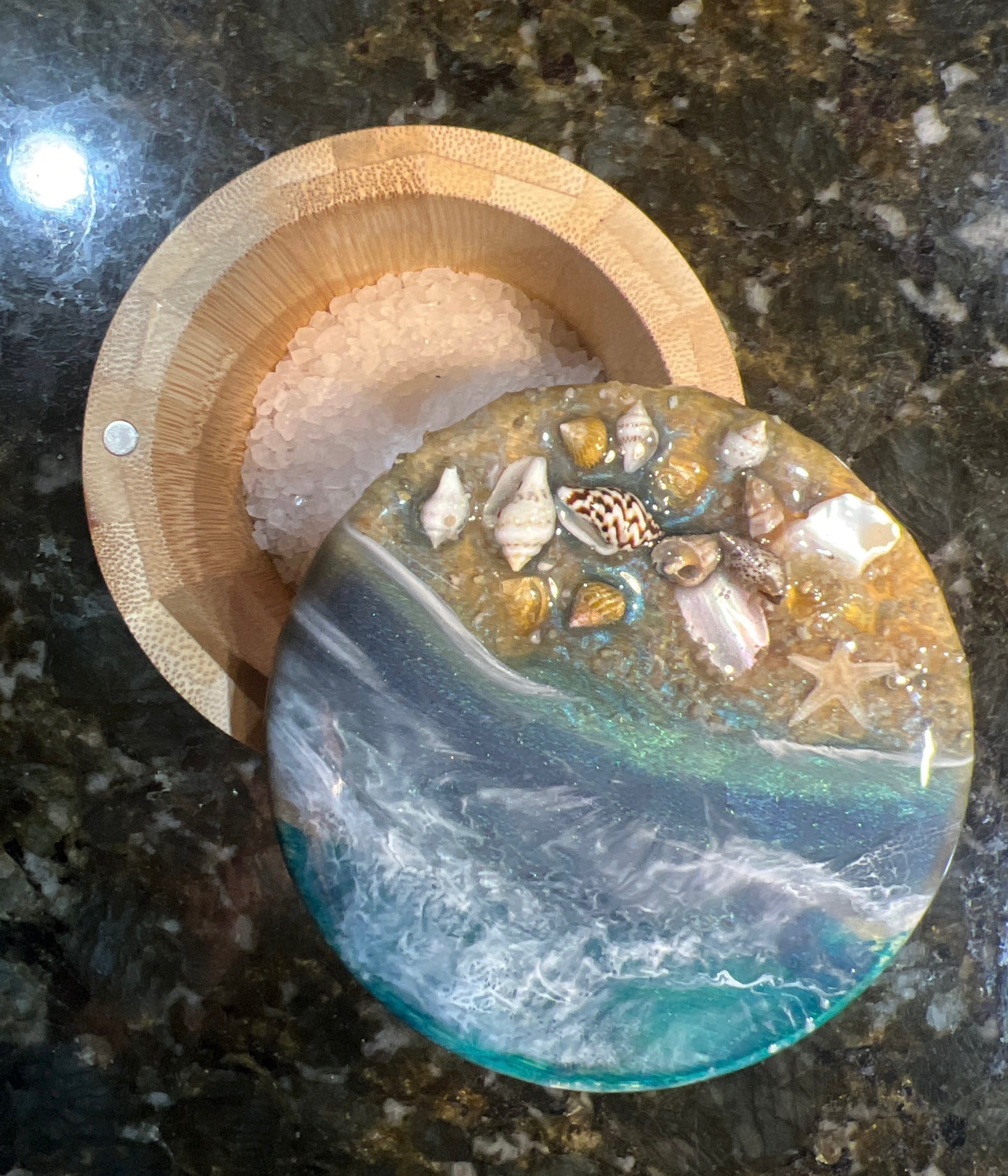 Bamboo salt box has a swivel lid with magnetic closure